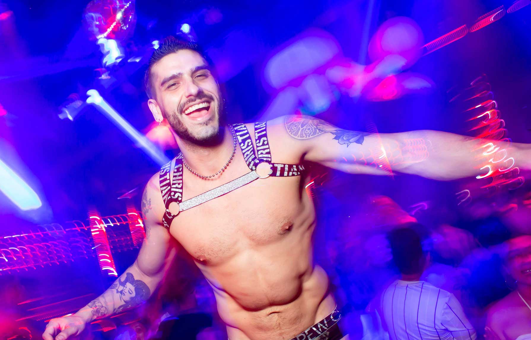 Gay Orlando Guide Gay Bars & Clubs, Hotels, Beaches, Reviews and Maps