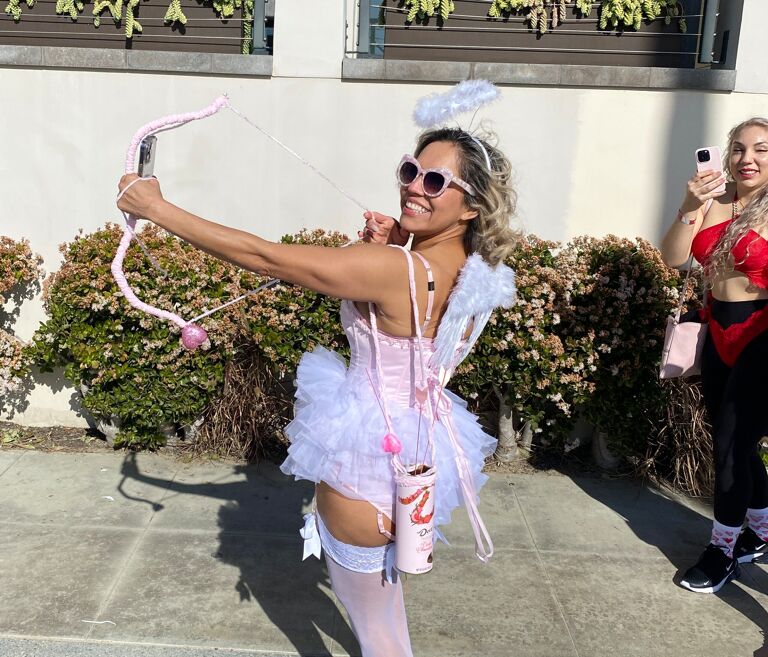 PHOTOS: Cupid's Undie Run strips down and spreads the love in Venice Beach