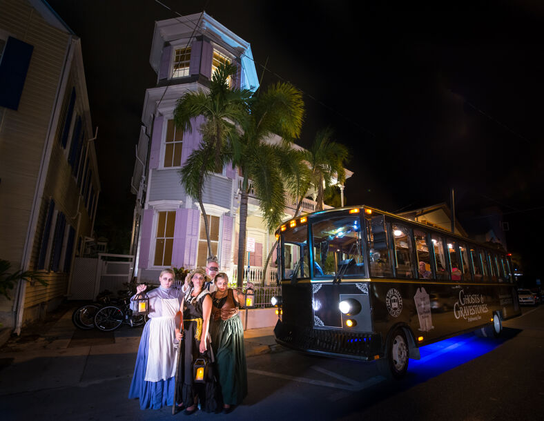 Ghost & Gravestone Tour in Key West