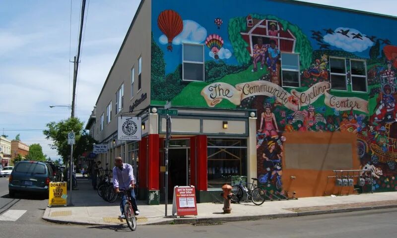 A mural on the side of the building in Alberta Arts District.