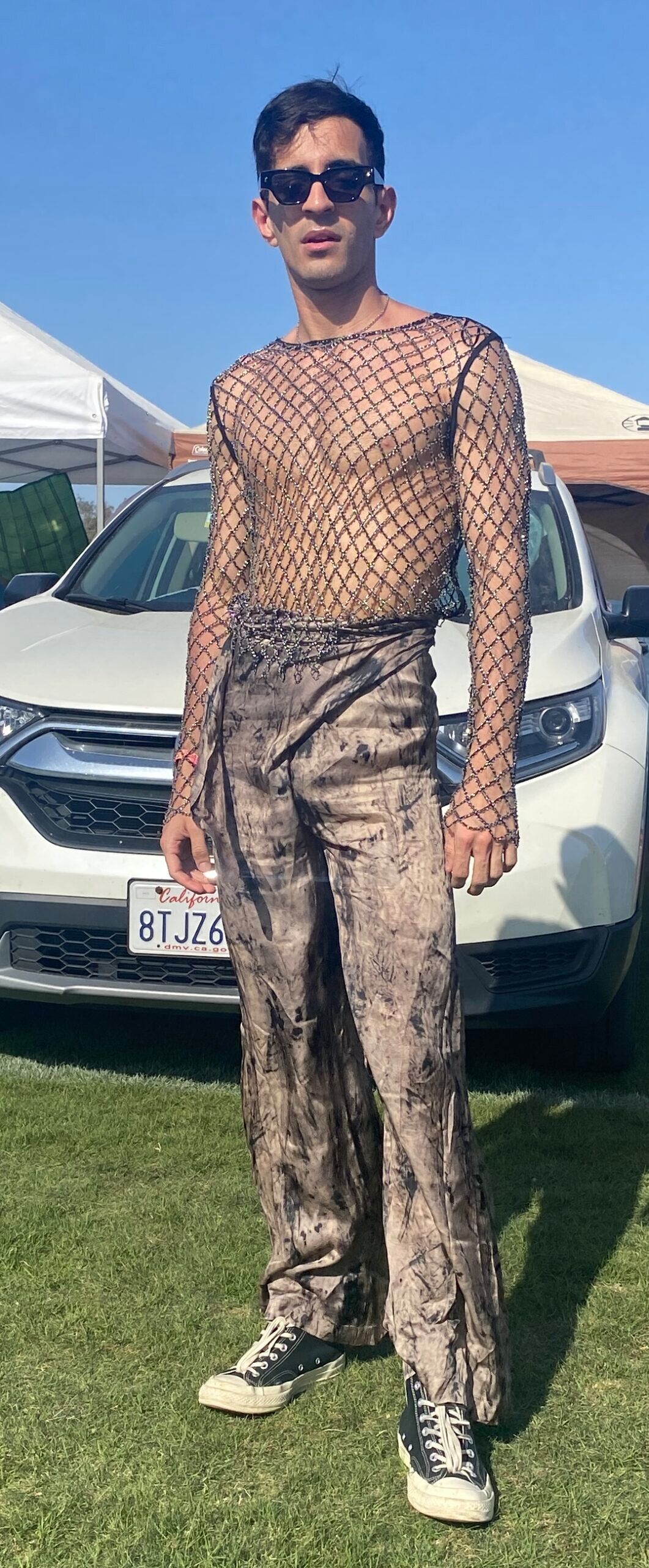Michael serving even more mesh.