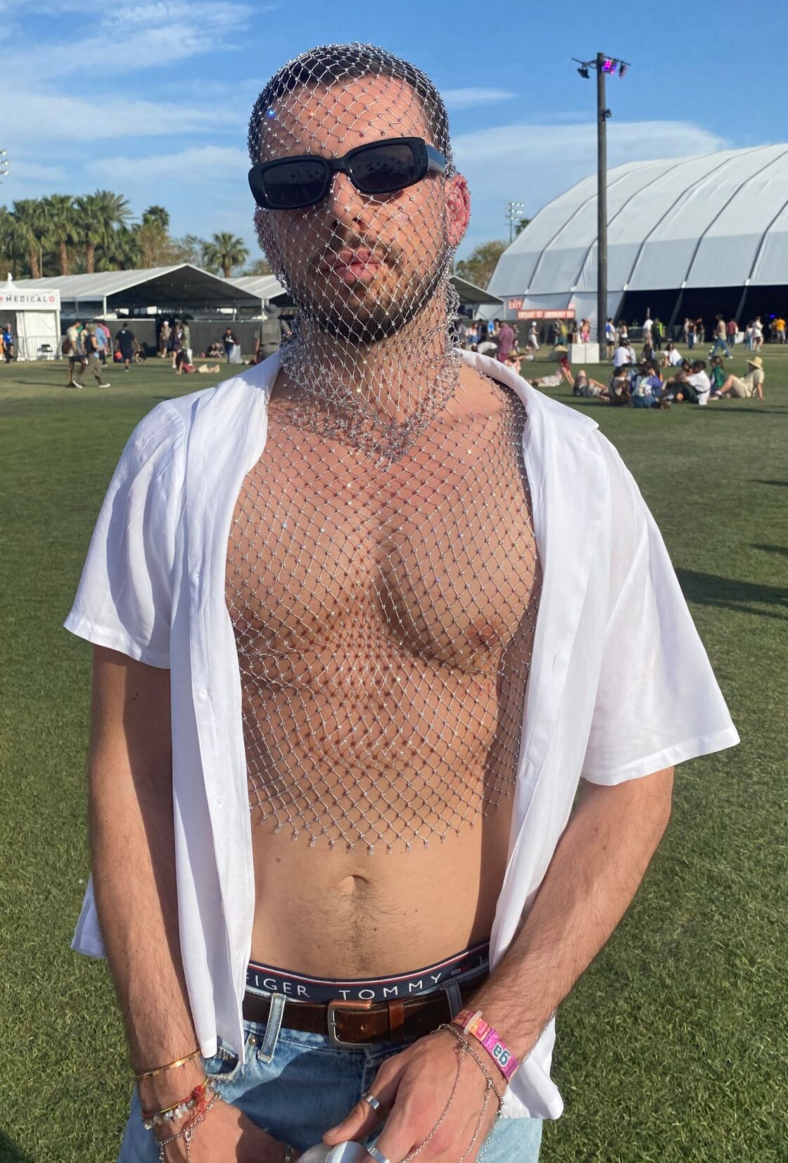He's a meshy-botch and we're here for it.