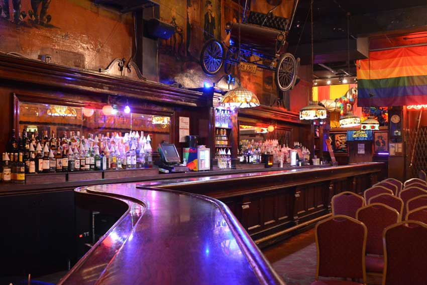 Gorgeous wood bar at Gay 90s Minneapolis