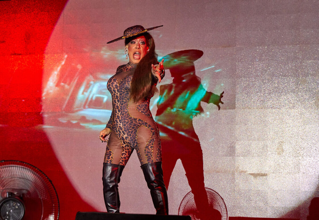 VACAYA Halloween costume party