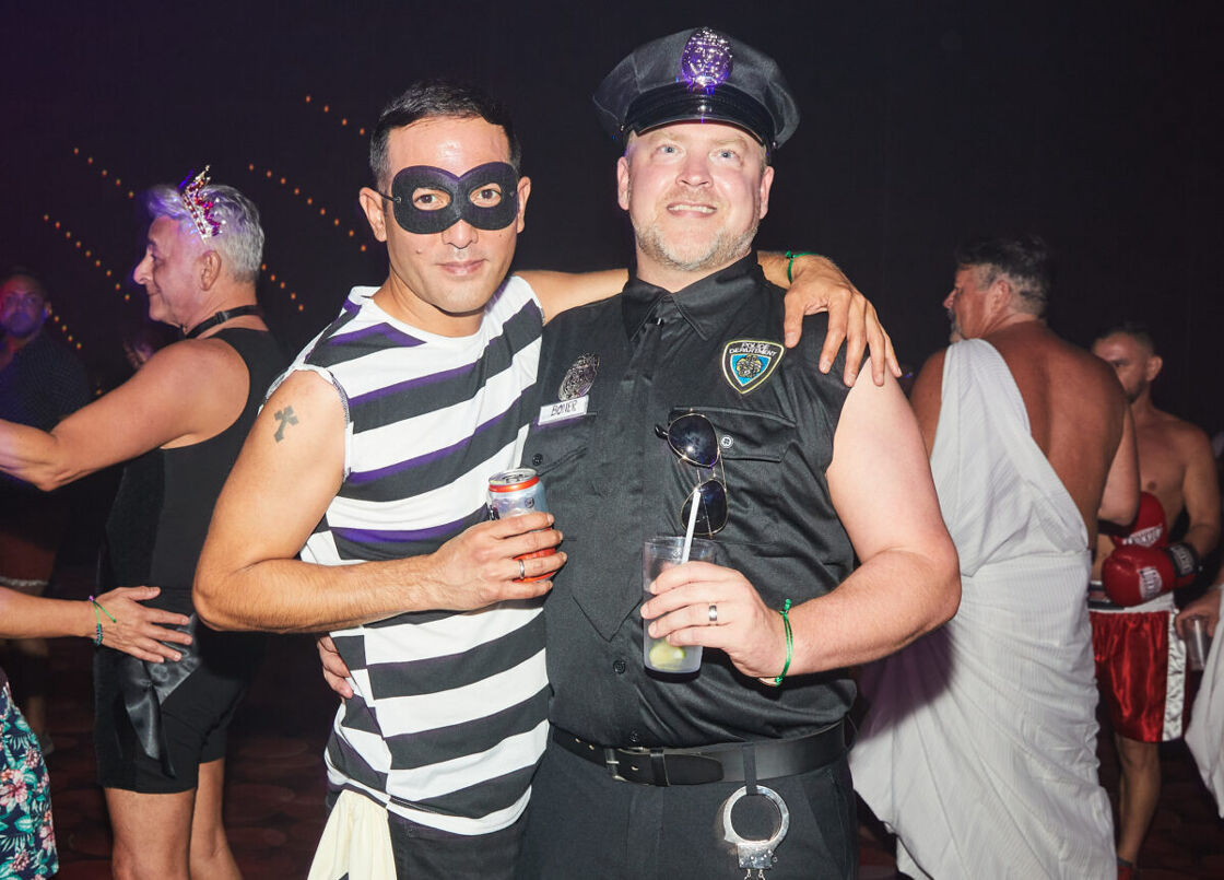 VACAYA Halloween costume party