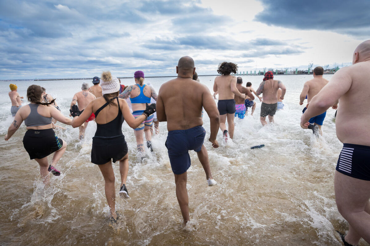 PHOTOS: Boys in speedos braved Provincetown’s wintry waters at Polar ...