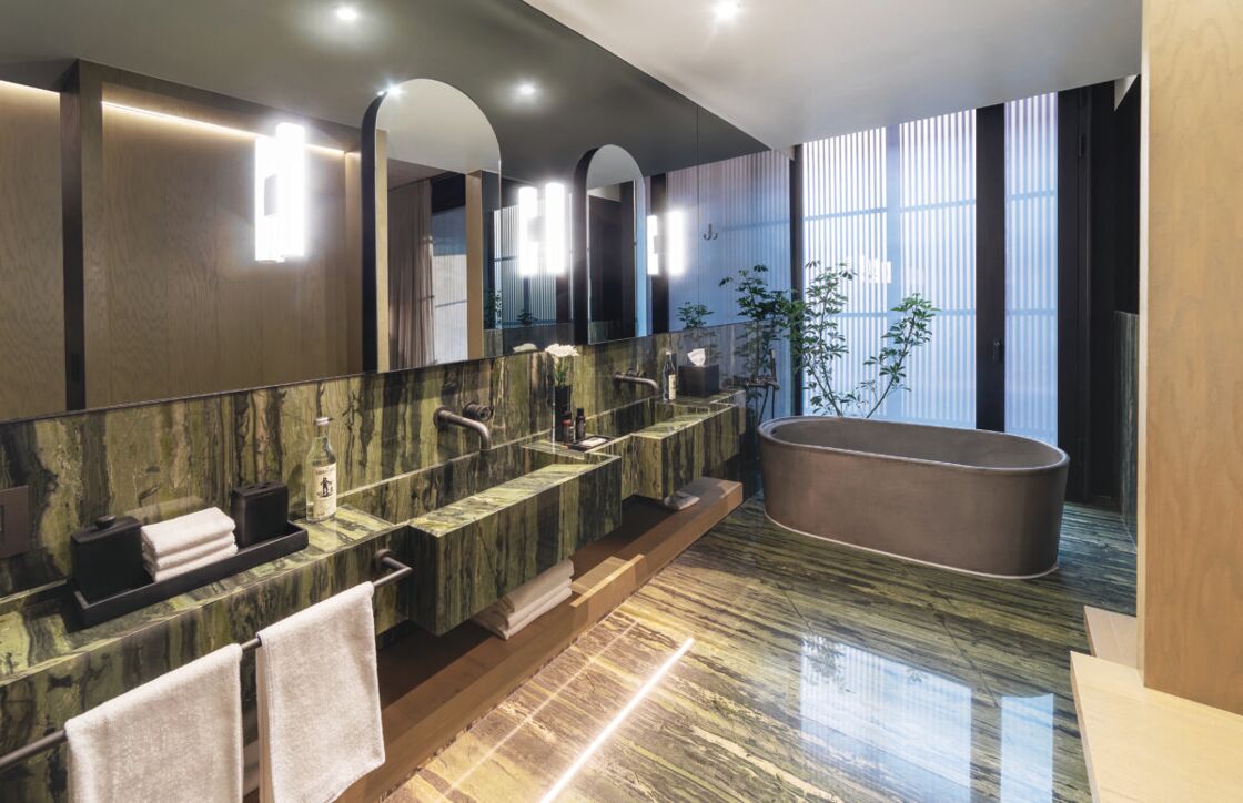 The bathroom of the Volga hotel's junior suite