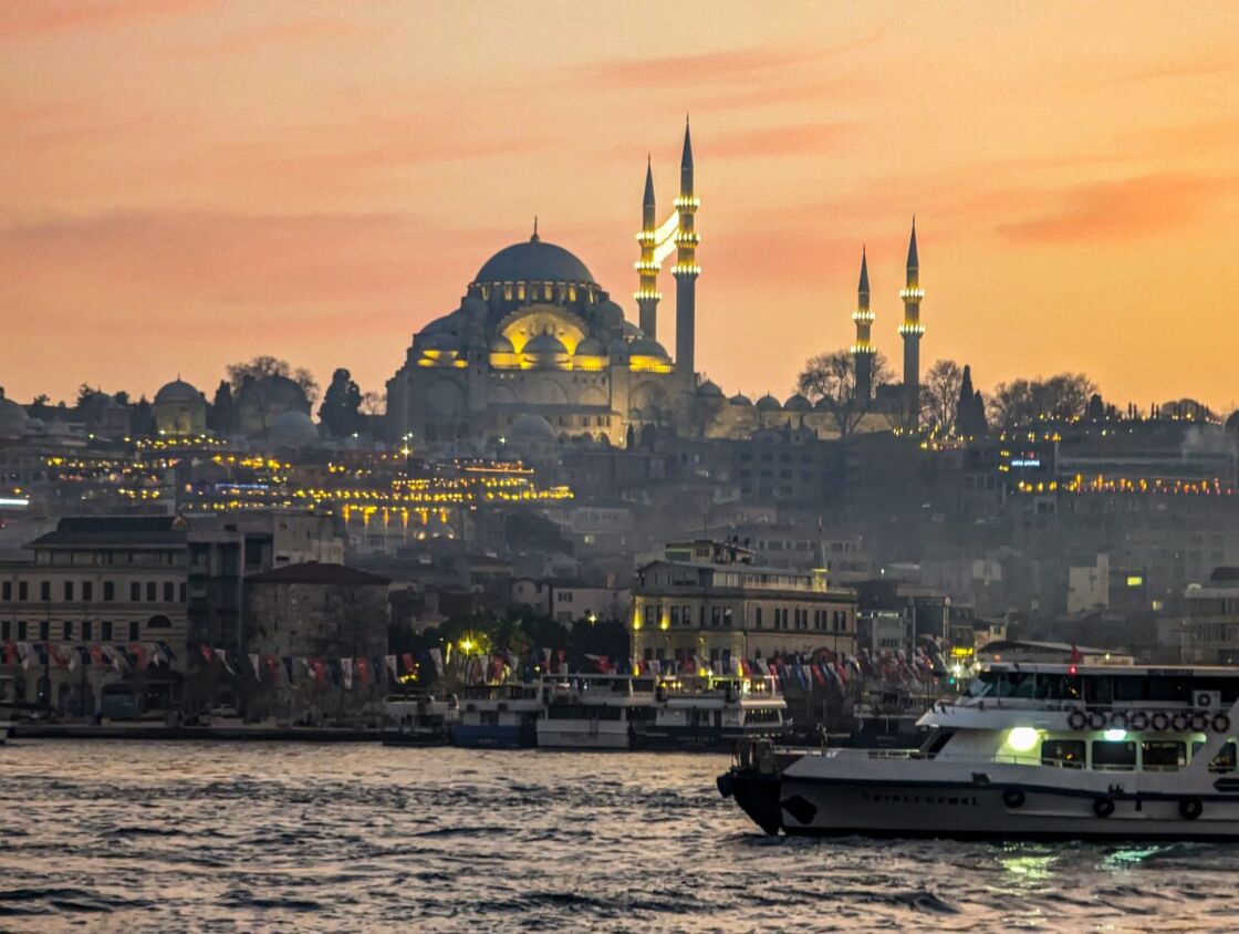 A mosque at sunset. Kadıköy is a great location but it’s a fairly long way back to the European side.