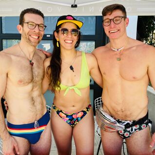 [PICS] Speedos and Ricky Martin kept LA Pride &quot;SoCal cool&quot;