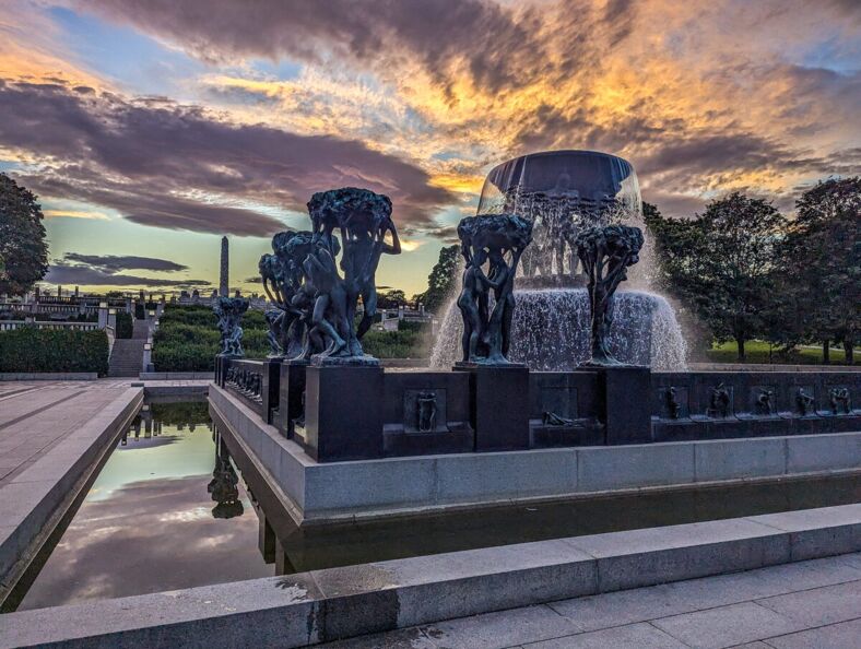 A fountain at Vigeland Sculpture Park