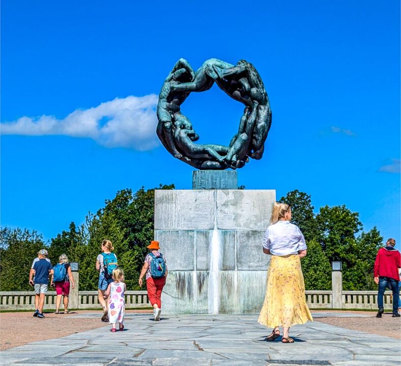 A statue at Vigeland Sculpture Park