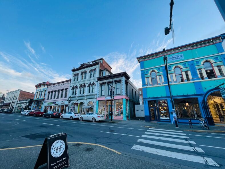 A street view of shops on Johnson Street in Victoria