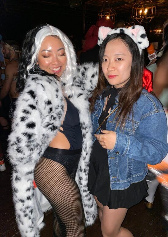 Cruella and Dalmatian at Halloweenie
