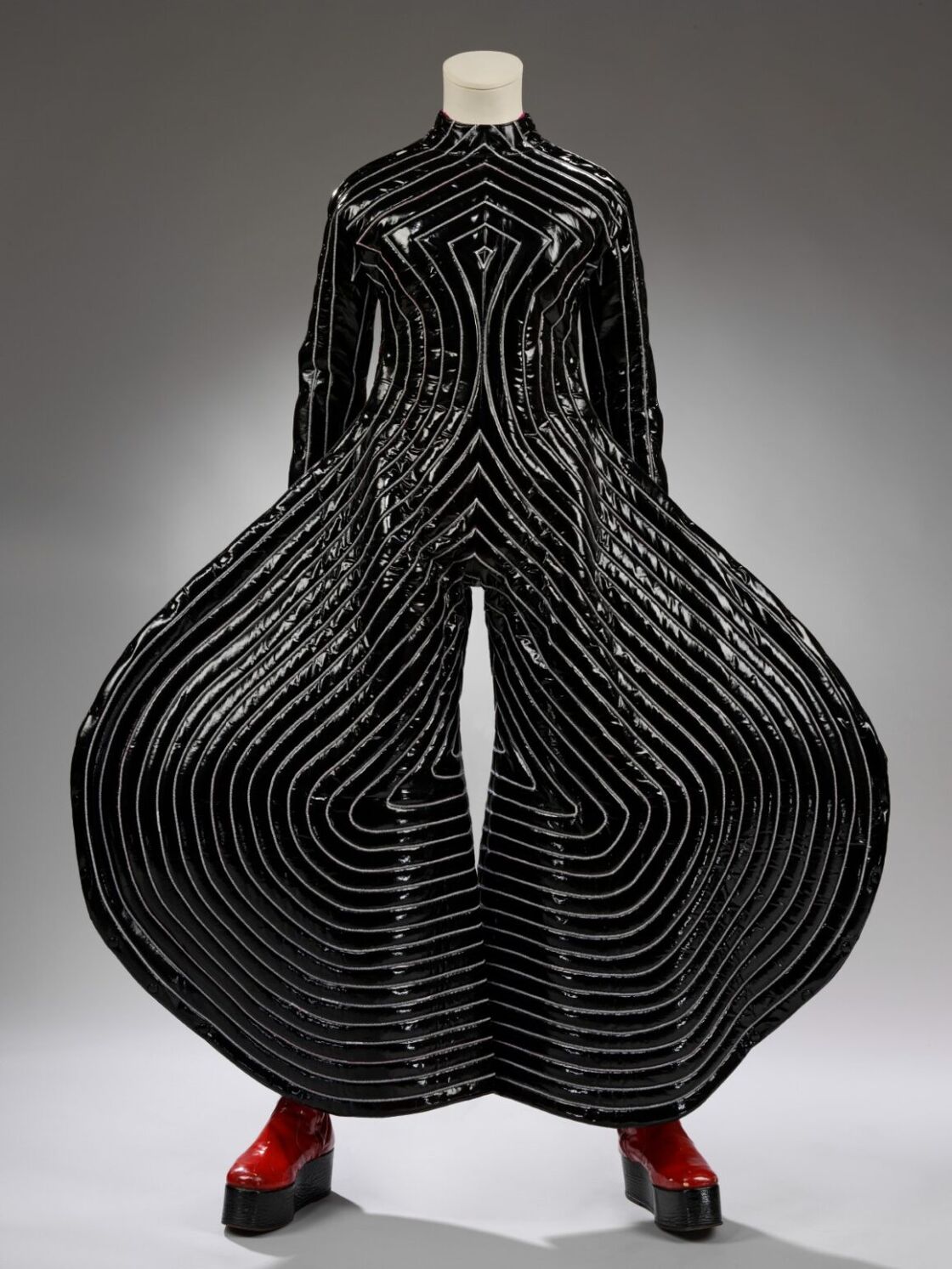Replica of the 'Tokyo Pop' jumpsuit made by
Kansai Yamamoto and worn by David Bowie
as Ziggy Stardust on the Ziggy Stardust
Tour, made ca. 2013.