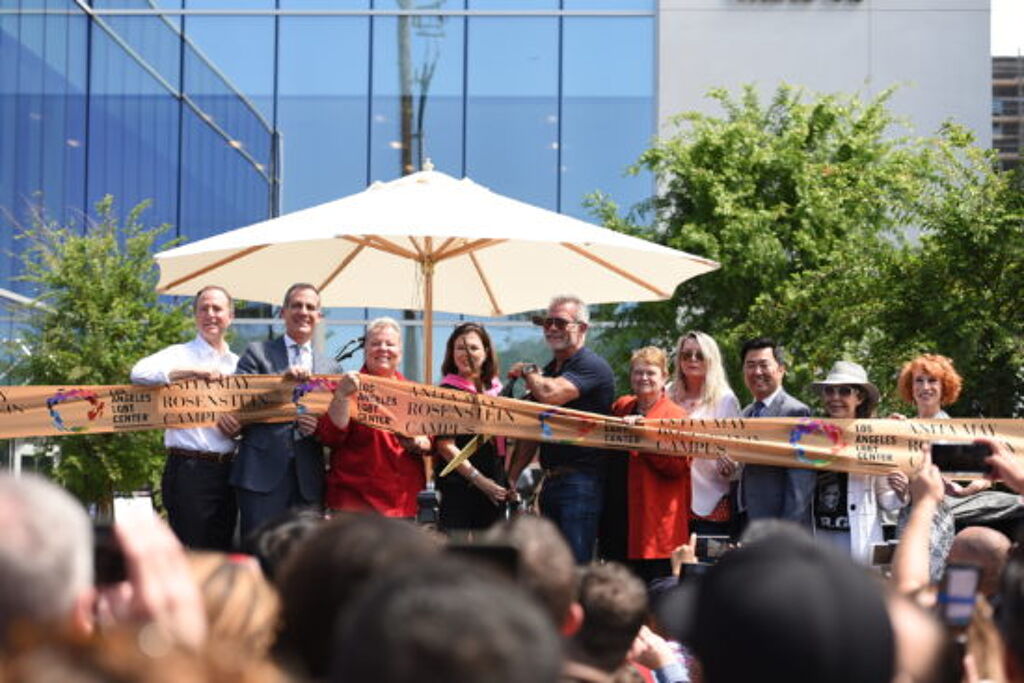 Los Angeles celebrates new 140 million LGBT Center in fabulous style