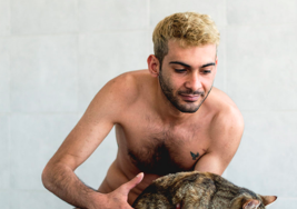 Photos: Meet the out & proud men of gay Istanbul (and their cats)
