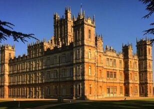 The ‘Downton Abbey’ location tour that involves drinking