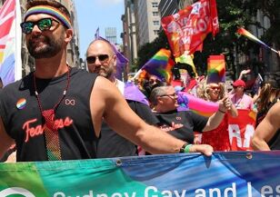 Sydney Mardi Gras to vote on banning police floats