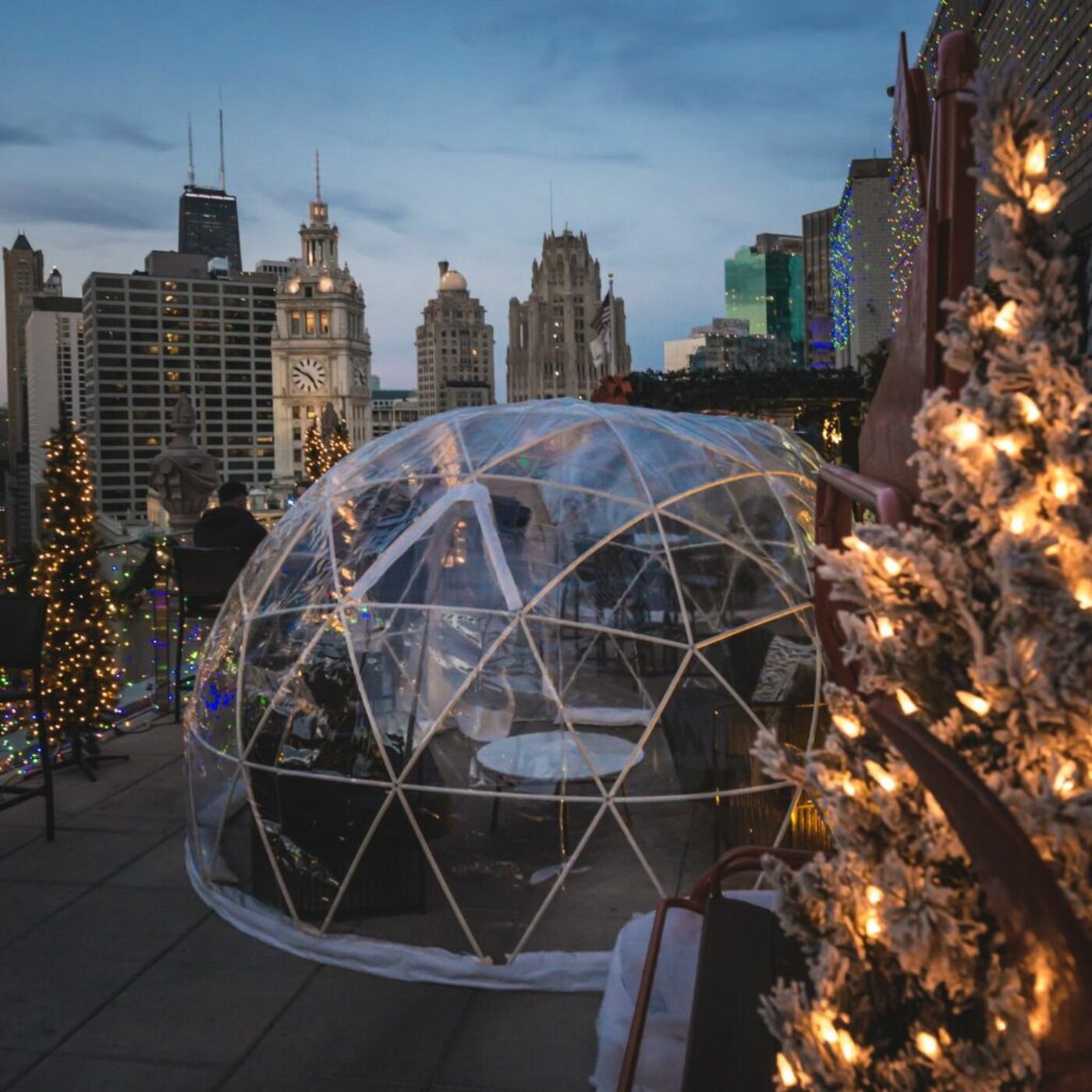 Cozy up to your Valentine inside Chicago's swankiest rooftop igloos
