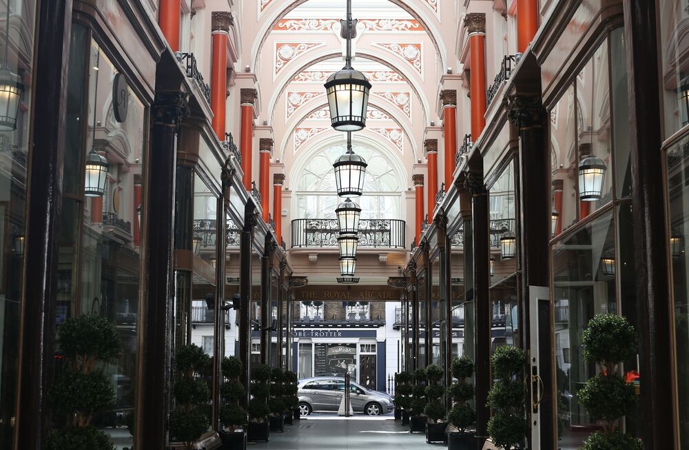 The Royale Arcade, London.