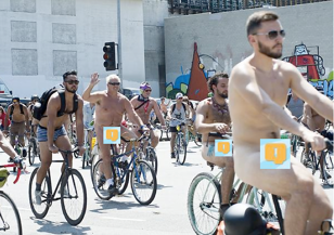 PHOTOS: Naked Bike Riders Take Over Los Angeles And The World