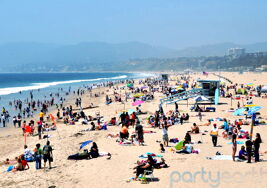 Find Summer Lovin’ All Year Round On Los Angeles Beaches